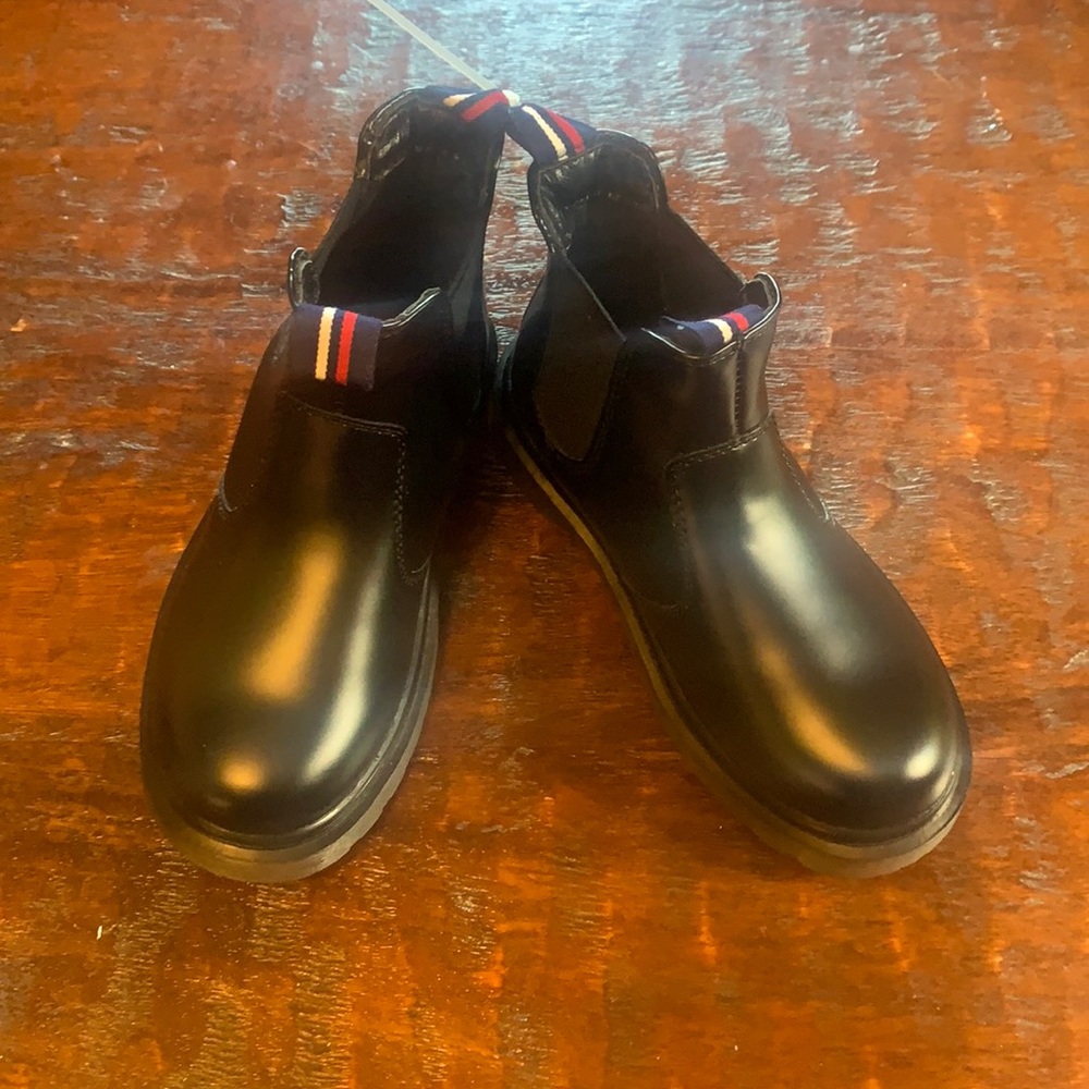 Girls Black Boots. Size 11. New